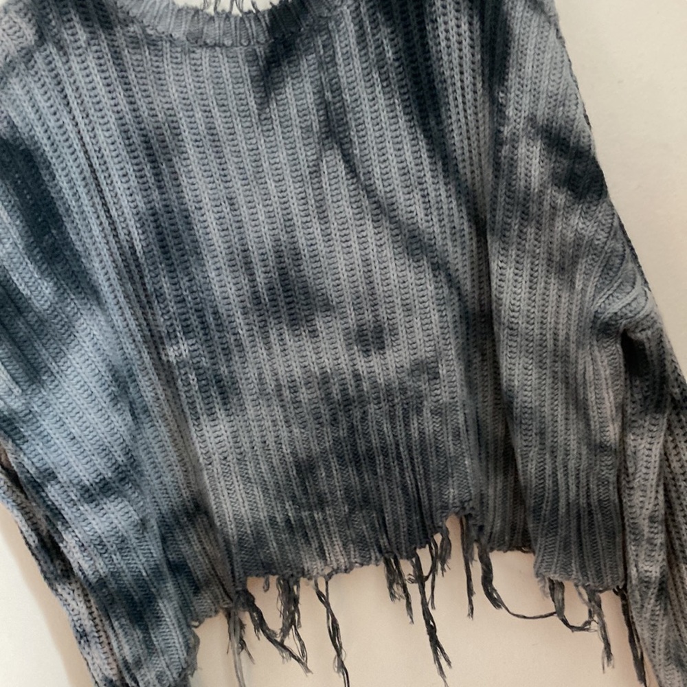 Skylar + Madison dark and light grey sweater with frayed detail L - Picture 2 of 6